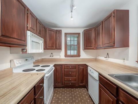 67 S Precinct Rd, Barnstable, MA 02632 photo 12