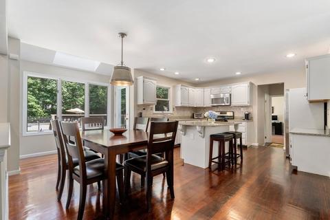 14 Foundry Rd, Sharon, MA 02067 photo 9