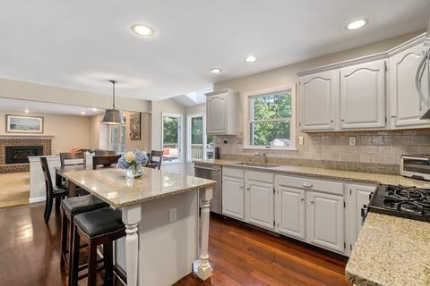 14 Foundry Rd, Sharon, MA 02067 photo 8