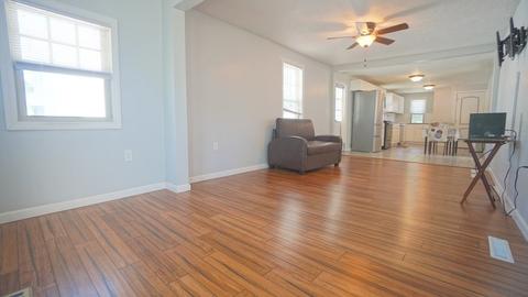 31 Middle St, Springfield, MA 01104 photo 9