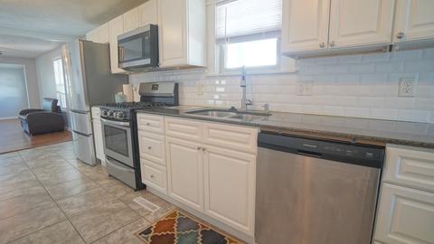 31 Middle St, Springfield, MA 01104 photo 11