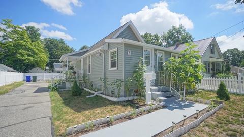 31 Middle St, Springfield, MA 01104 photo 1