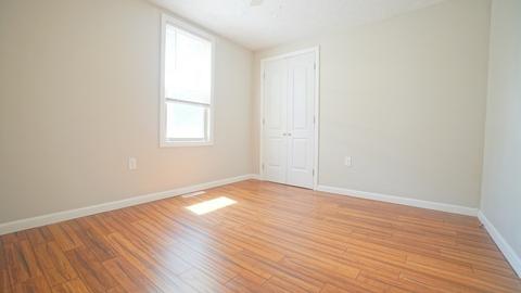31 Middle St, Springfield, MA 01104 photo 19
