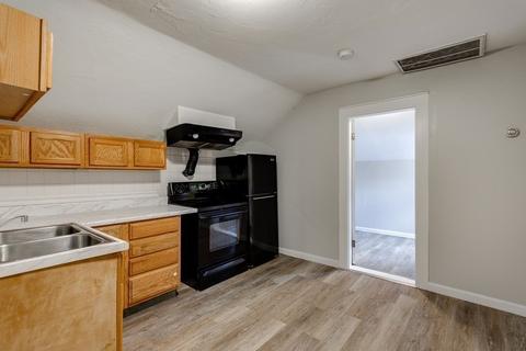13 Bluff St, Worcester, MA 01610 photo 10