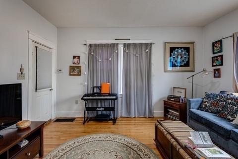 13 Bluff St, Worcester, MA 01610 photo 3