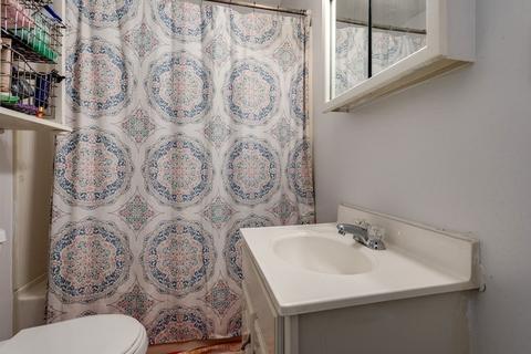 13 Bluff St, Worcester, MA 01610 photo 5