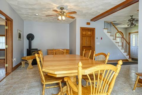 105 John St, Reading, MA 01867 photo 8