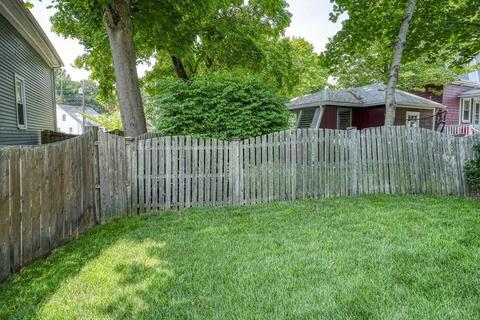 105 John St, Reading, MA 01867 photo 4