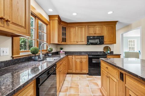 7 Sherman Way, Hingham, MA 02043 photo 6