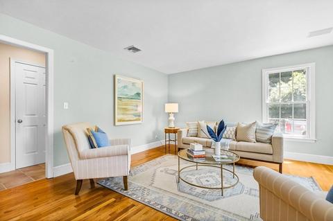7 Sherman Way, Hingham, MA 02043 photo 2