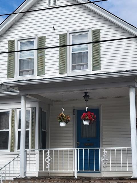 37 Wooley St, Fall River, MA 02721 photo 4