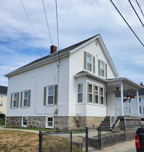 37 Wooley St, Fall River, MA 02721 photo 2