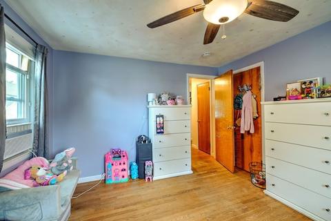 41 Shawmut St, Springfield, MA 01108 photo 22
