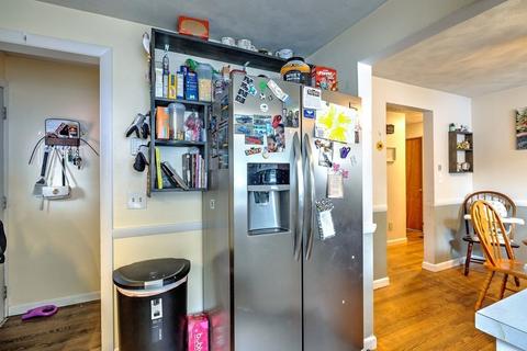 41 Shawmut St, Springfield, MA 01108 photo 19