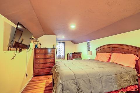 41 Shawmut St, Springfield, MA 01108 photo 31