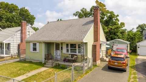 41 Shawmut St, Springfield, MA 01108 photo 1