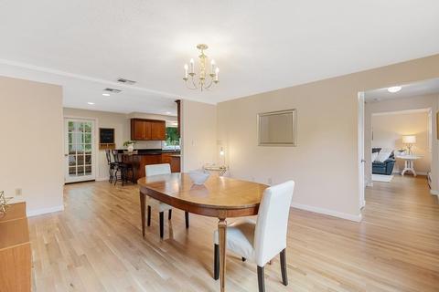 23 Grandview Rd, Reading, MA 01867 photo 8