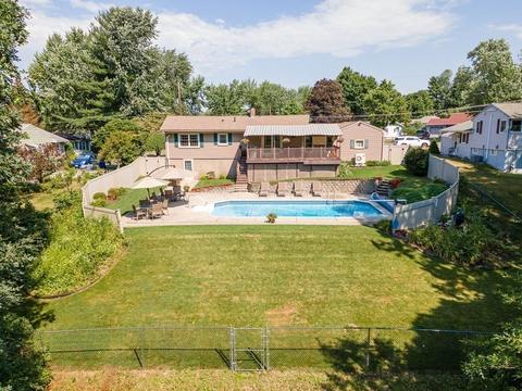 97 Garvey Dr, Springfield, MA 01109 photo 31