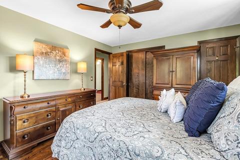 97 Garvey Dr, Springfield, MA 01109 photo 15