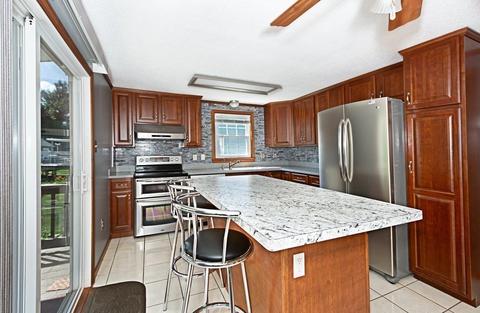 75 Wedgewood Rd, Worcester, MA 01602 photo 8