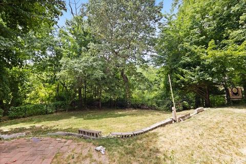 340 Lowell St, Reading, MA 01867 photo 6