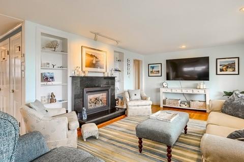 17 Keating Rd, Barnstable, MA 02601 photo 6