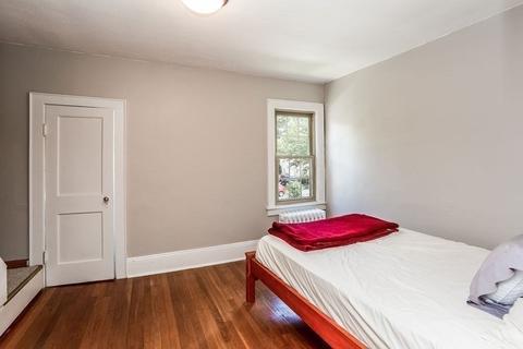 124 Gillette Ave, Springfield, MA 01118 photo 26