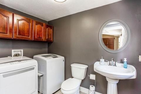 124 Gillette Ave, Springfield, MA 01118 photo 18