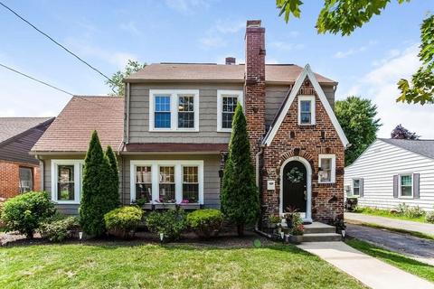 124 Gillette Ave, Springfield, MA 01118 photo 1