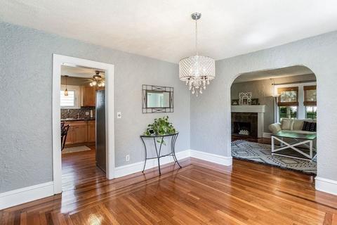124 Gillette Ave, Springfield, MA 01118 photo 13