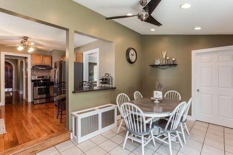 124 Gillette Ave, Springfield, MA 01118 photo 11