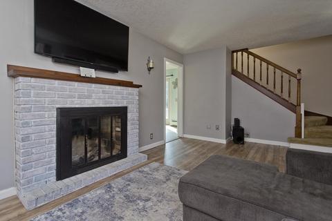 246 Connecticut Ave, Springfield, MA 01104 photo 7