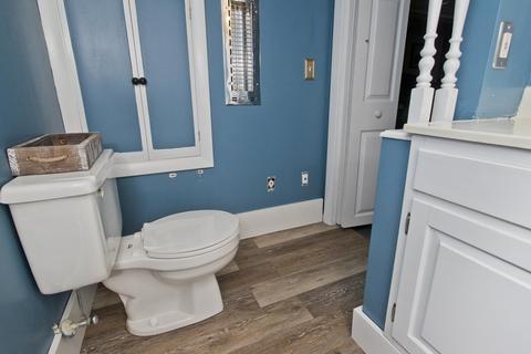 246 Connecticut Ave, Springfield, MA 01104 photo 34