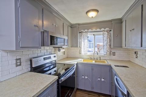 246 Connecticut Ave, Springfield, MA 01104 photo 17
