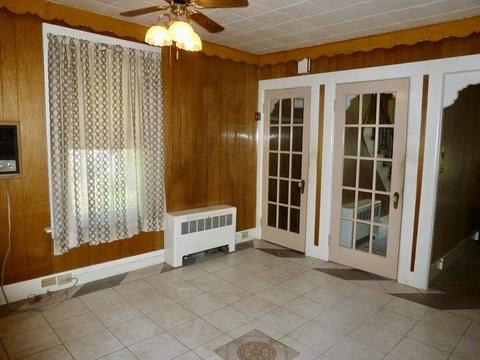 13 Williams St, Ware, MA 01082 photo 9