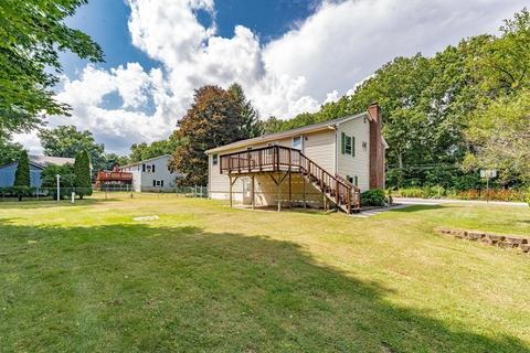 23 Victoria Dr, Webster, MA 01570 photo 29