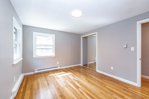 23 Victoria Dr, Webster, MA 01570 photo 14