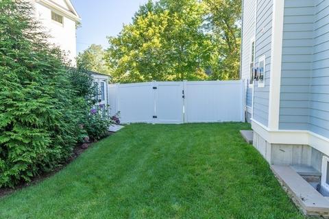 1376 Great Plain Ave, Needham, MA 02492 photo 34