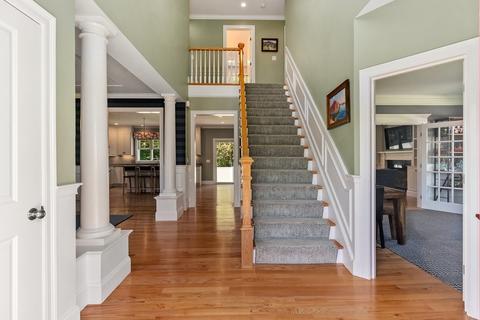 1376 Great Plain Ave, Needham, MA 02492 photo 5