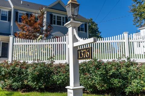 1376 Great Plain Ave, Needham, MA 02492 photo 3