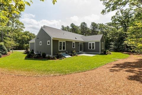 13 Tudor Ter, Mashpee, MA 02649 photo 27