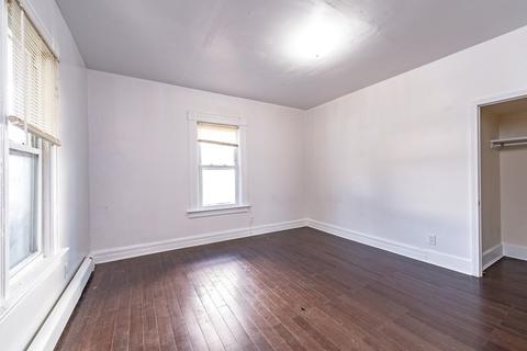 415 Front St, Chicopee, MA 01013 photo 10