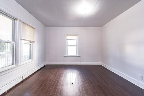 415 Front St, Chicopee, MA 01013 photo 9