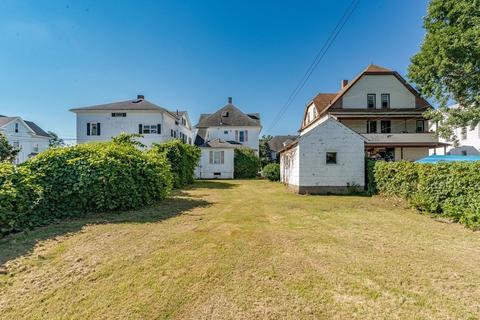 415 Front St, Chicopee, MA 01013 photo 38