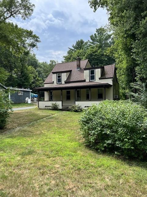 90 Wareham St, Middleboro, MA 02346 photo 2