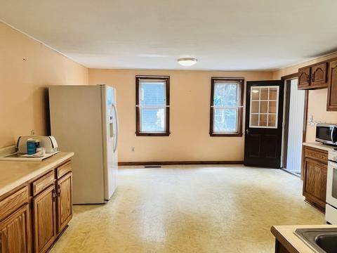 90 Wareham St, Middleboro, MA 02346 photo 12