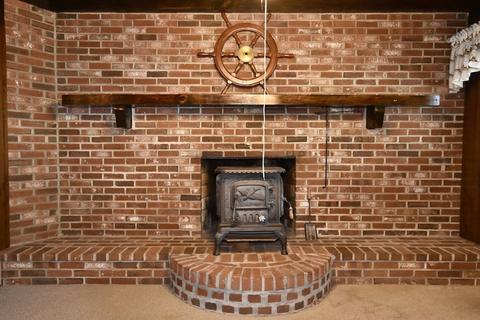 15 Marks Cove Rd, Wareham, MA 02571 photo 10