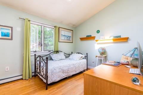 305 County Rd, Bourne, MA 02532 photo 21