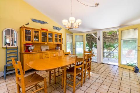 305 County Rd, Bourne, MA 02532 photo 10