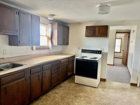 384 Front St, Chicopee, MA 01013 photo 12